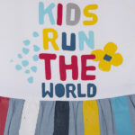 Abito bianco con gonna multicolor della marca Tuc Tuc - immagine 2