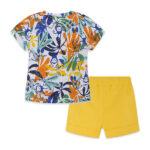 Completo da bambnino con maglia colorata e pantaloncino giallo della marca Tuc Tuc. - immagine 2