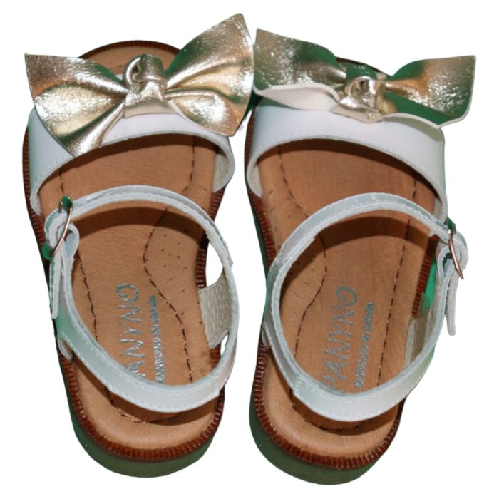 Sandalo bianco con fiocco da bambina della marca Panyno - immagine 1