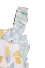 Abito bianco con pois e bretelle da bambina della marca Marta y Pau - immagine 3