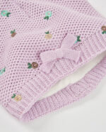 Cappellino in maglia lilla - immagine 3