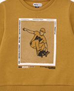 Felpa senape per bambino con stampa skater - immagine 2